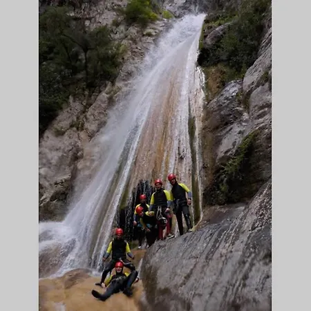 Pont De Valenti Mountain Retreat * Girona