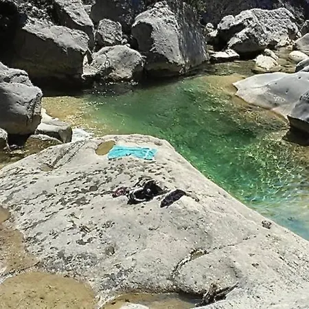 Apartamento Pont De Valenti Mountain Retreat *